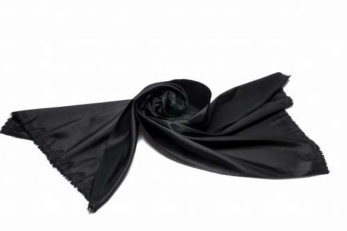 tkanina tafta gładka w kolorze czarnym