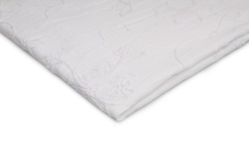 tkanina baweła biała w haftowane kwiaty z cekinami