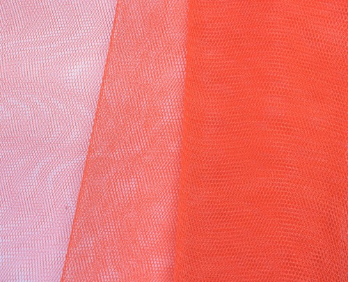 tkanina tiul sztywny w kolorze pomarańcz