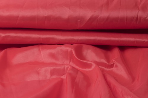 tkanina tafta gładka w kolorze jasny koral