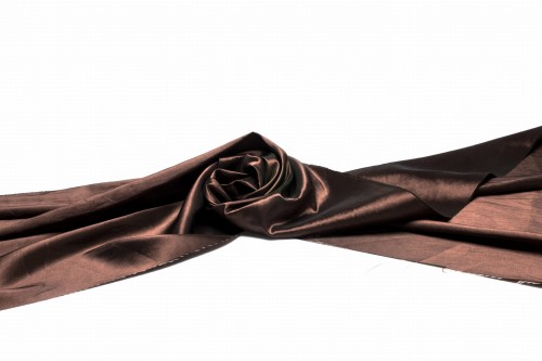 tkanina tafta gładka w kolorze jasny brąz